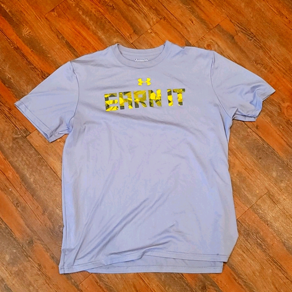 Mens under Armour tshirt